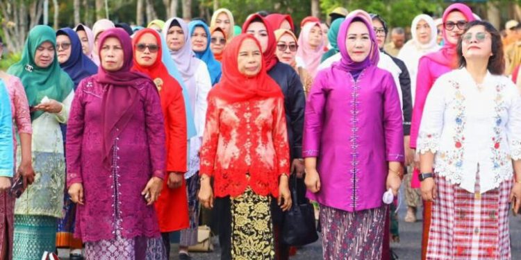 Gubernur ASR Serukan Kebangkitan Kartini-Kartini Masa Kini di Sultra
