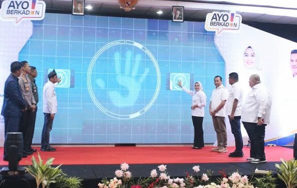 Hj. Vebrianti Safrudin Cetak Sejarah, Jadi Perempuan Pertama Pimpin KADIN Kolaka