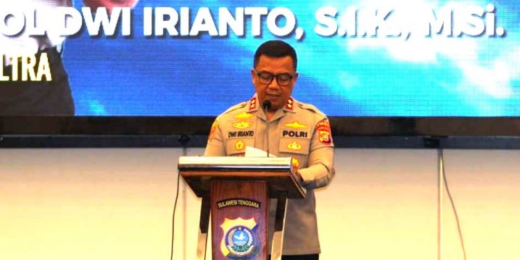 Polda Sultra Ringkus 4 IRT Kurir Sabu Jaringan Internasional dari Malaysia