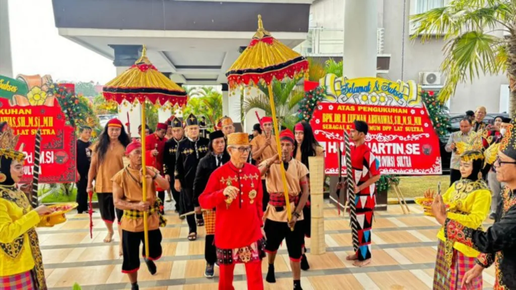 Era Baru Lembaga Adat Tolaki (LAT): Siap Jadi Mitra Strategis Pemerintah - MediaSultra.com