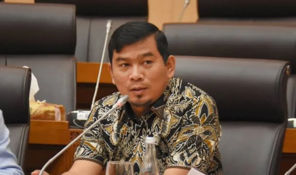 Komisi XII DPR Ultimatum PT VDNI dan OSS Segera Bayar Tunggakan Pajak Miliaran - MediaSultra.com